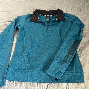 💞🌸Medium PINK quarter zip/ hardly worn!!!